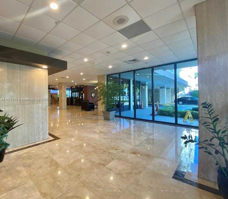 Small Image of 400 KINGS POINT DR #309, Sunny Isles Beach Number 51