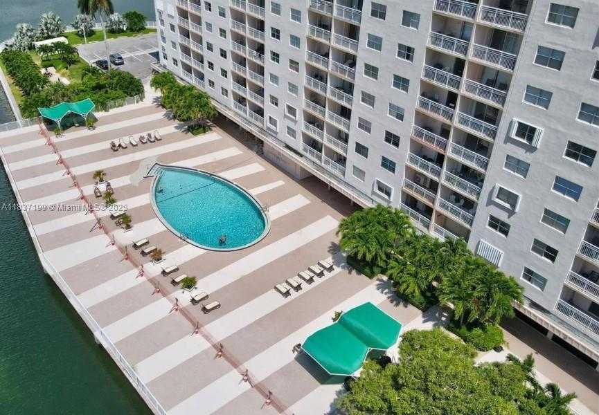 Small Image of 400 KINGS POINT DR #309, Sunny Isles Beach Number 59