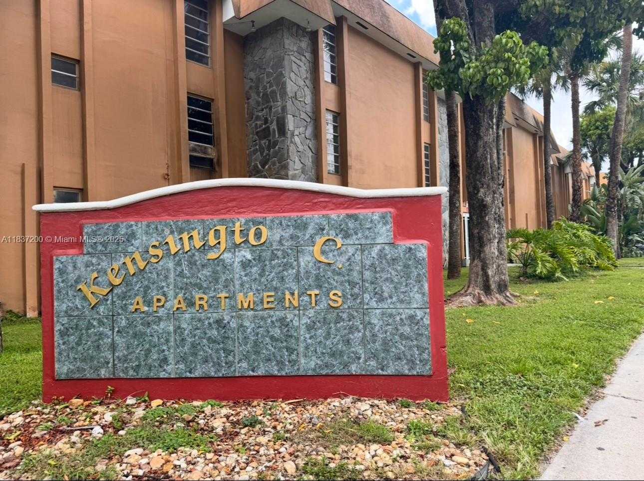 Small Image of 1230 WEST 54TH ST #207A, Hialeah Number 24