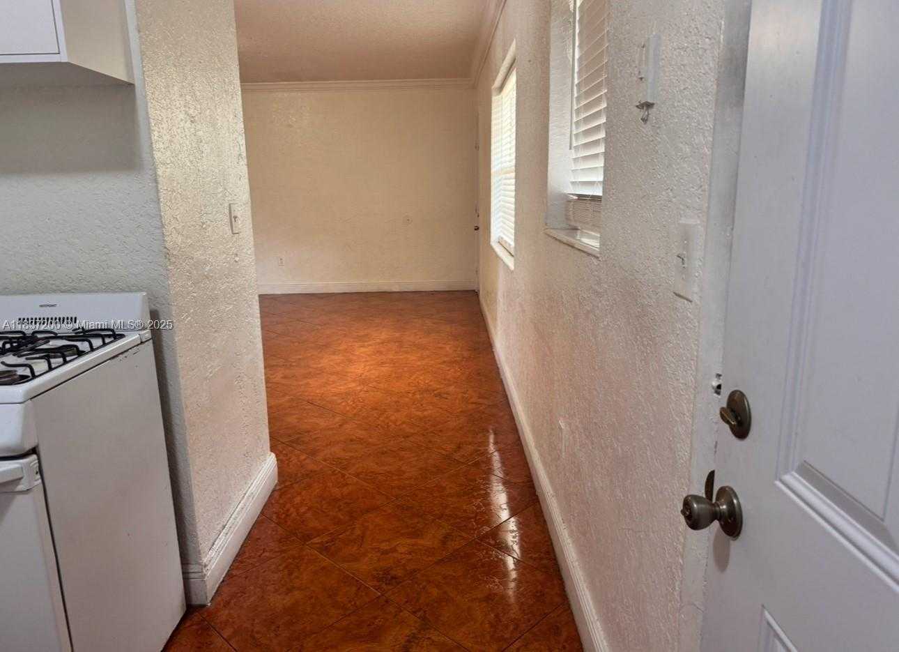 Small Image of 1230 WEST 54TH ST #207A, Hialeah Number 4
