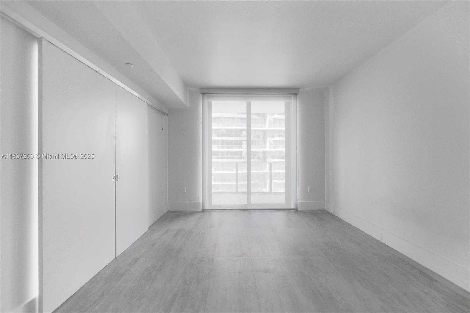 Small Image of 1010 BRICKELL AVE #4607, Miami Number 14