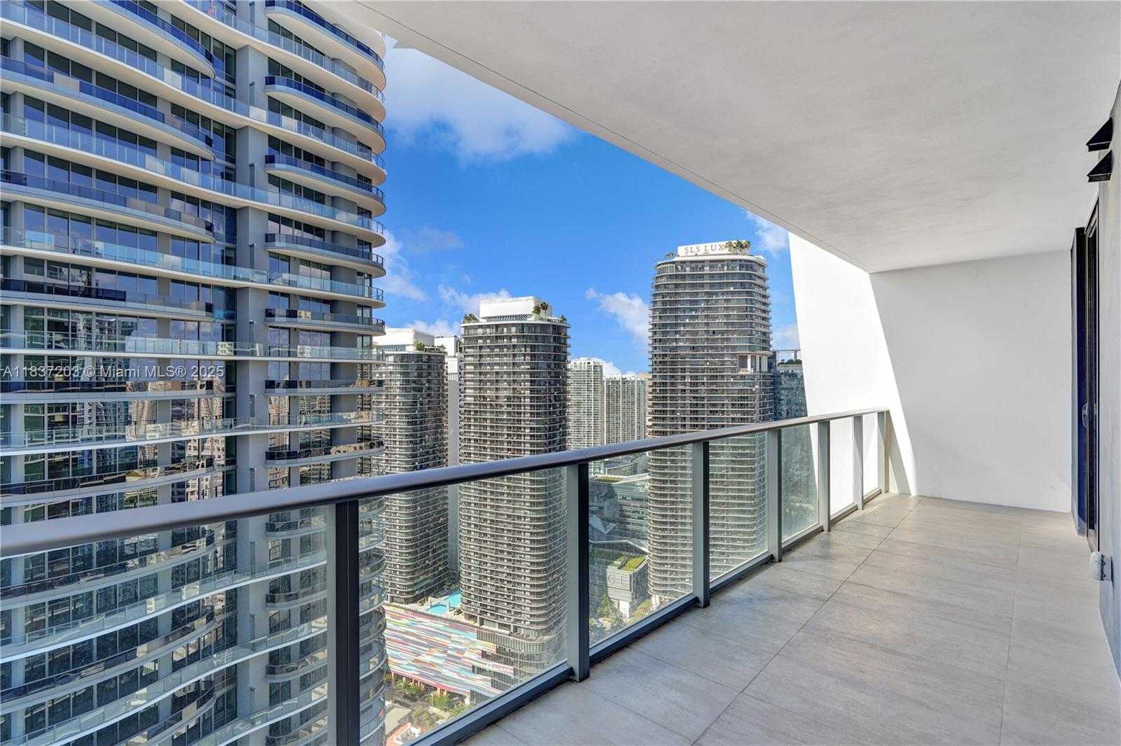 Small Image of 1010 BRICKELL AVE #4607, Miami Number 4