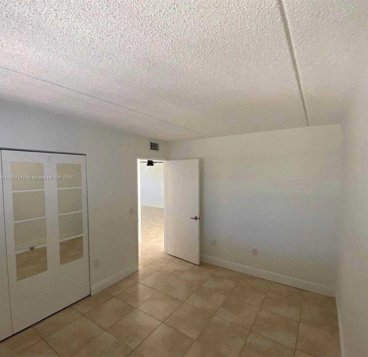 Small Image of 6155 NORTH WEST 186TH ST #212, Hialeah Number 5