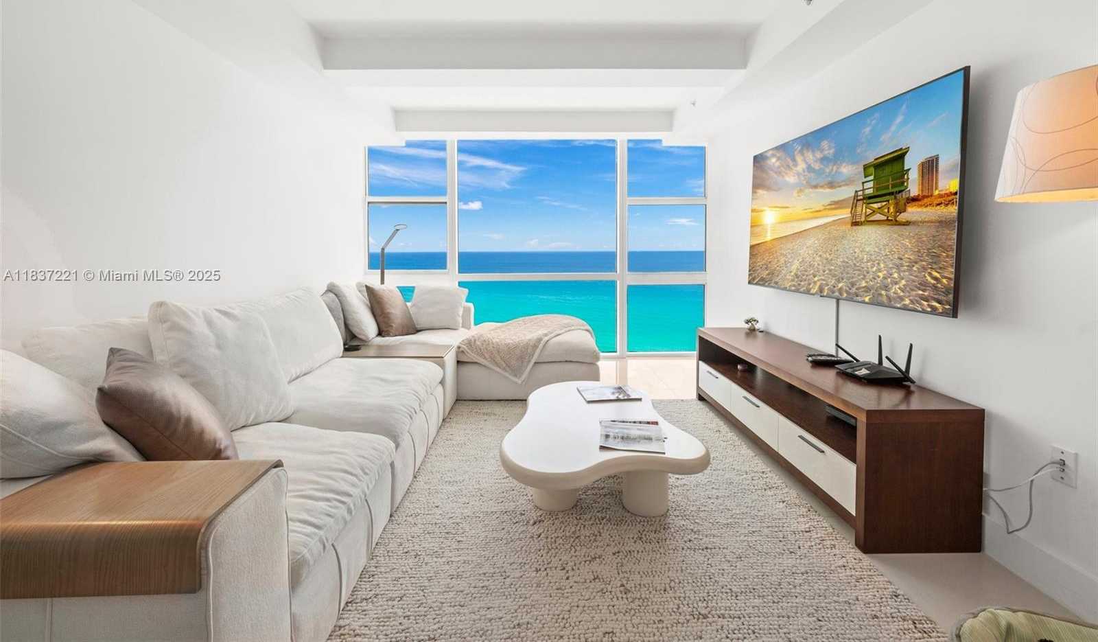 Small Image of 6801 COLLINS AVE #LPH17, Miami Beach Number 19