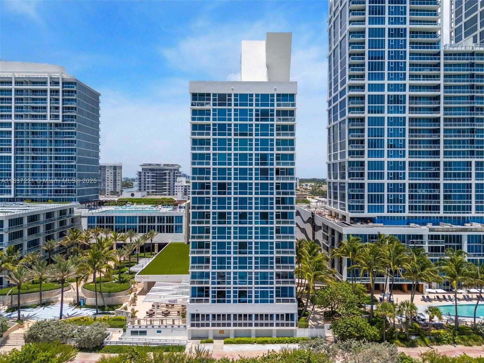 Small Image of 6801 COLLINS AVE #LPH17, Miami Beach Number 62
