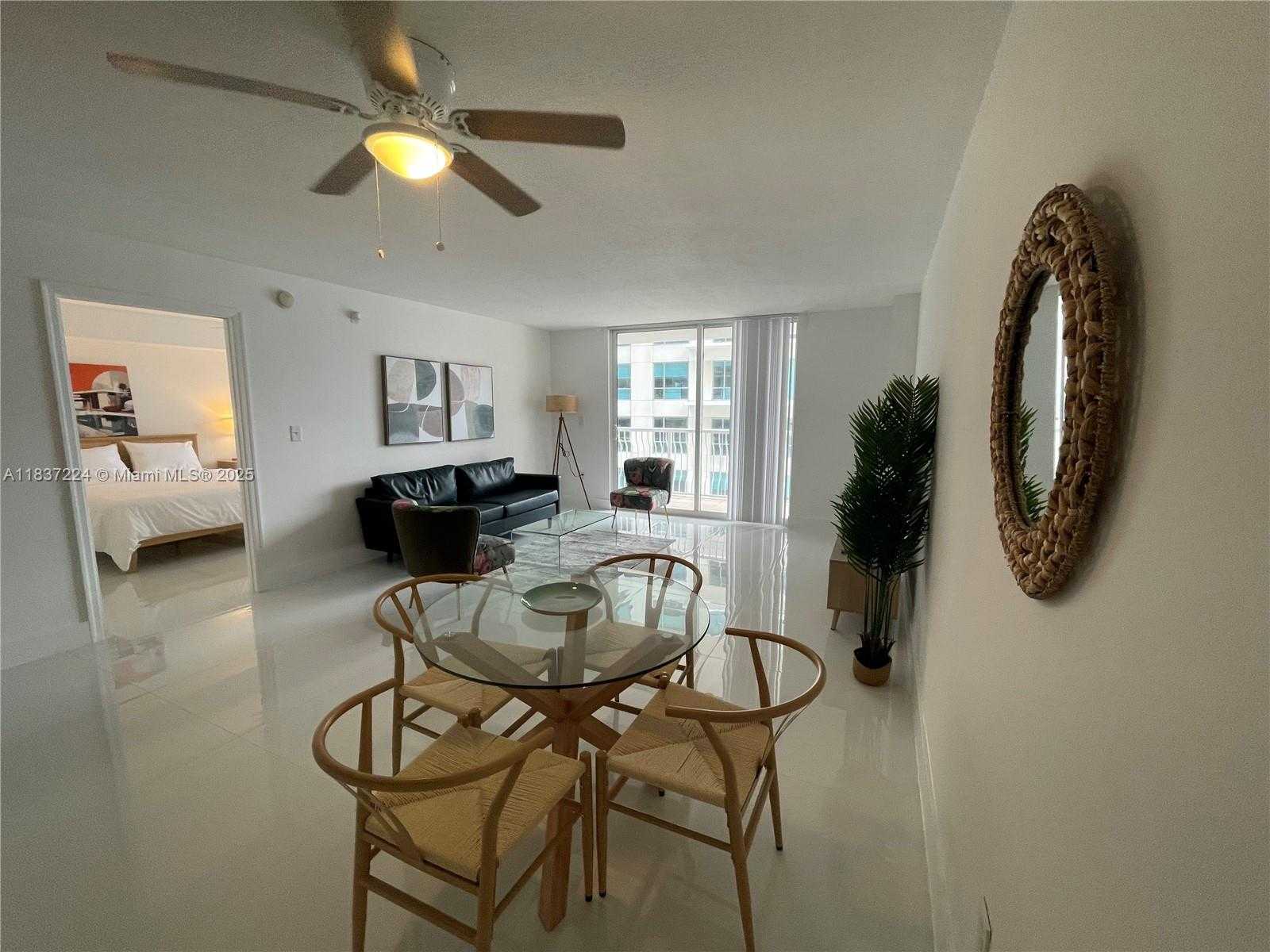 Small Image of 1200 BRICKELL BAY DR #3104, Miami Number 2