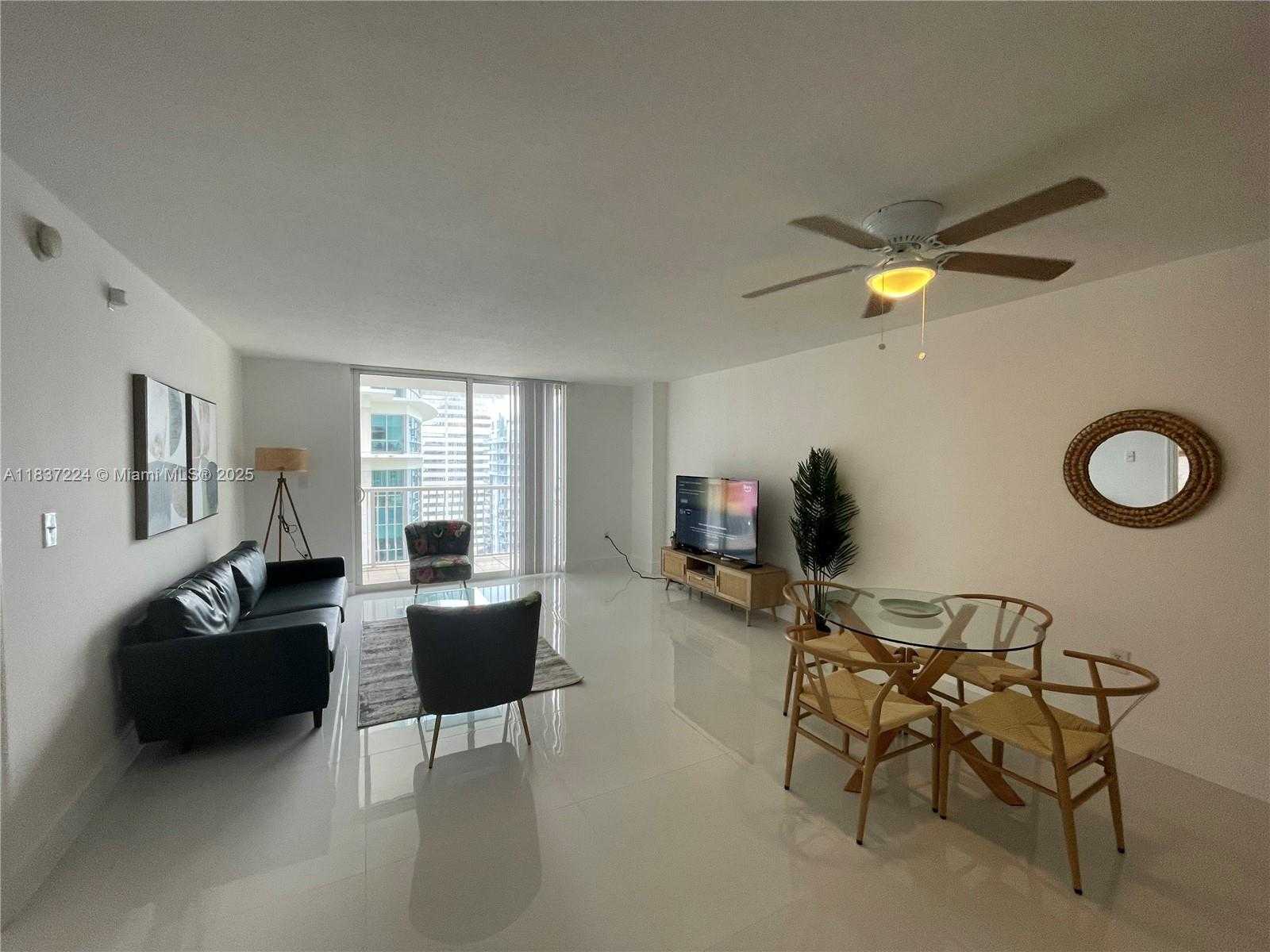 Small Image of 1200 BRICKELL BAY DR #3104, Miami Number 3