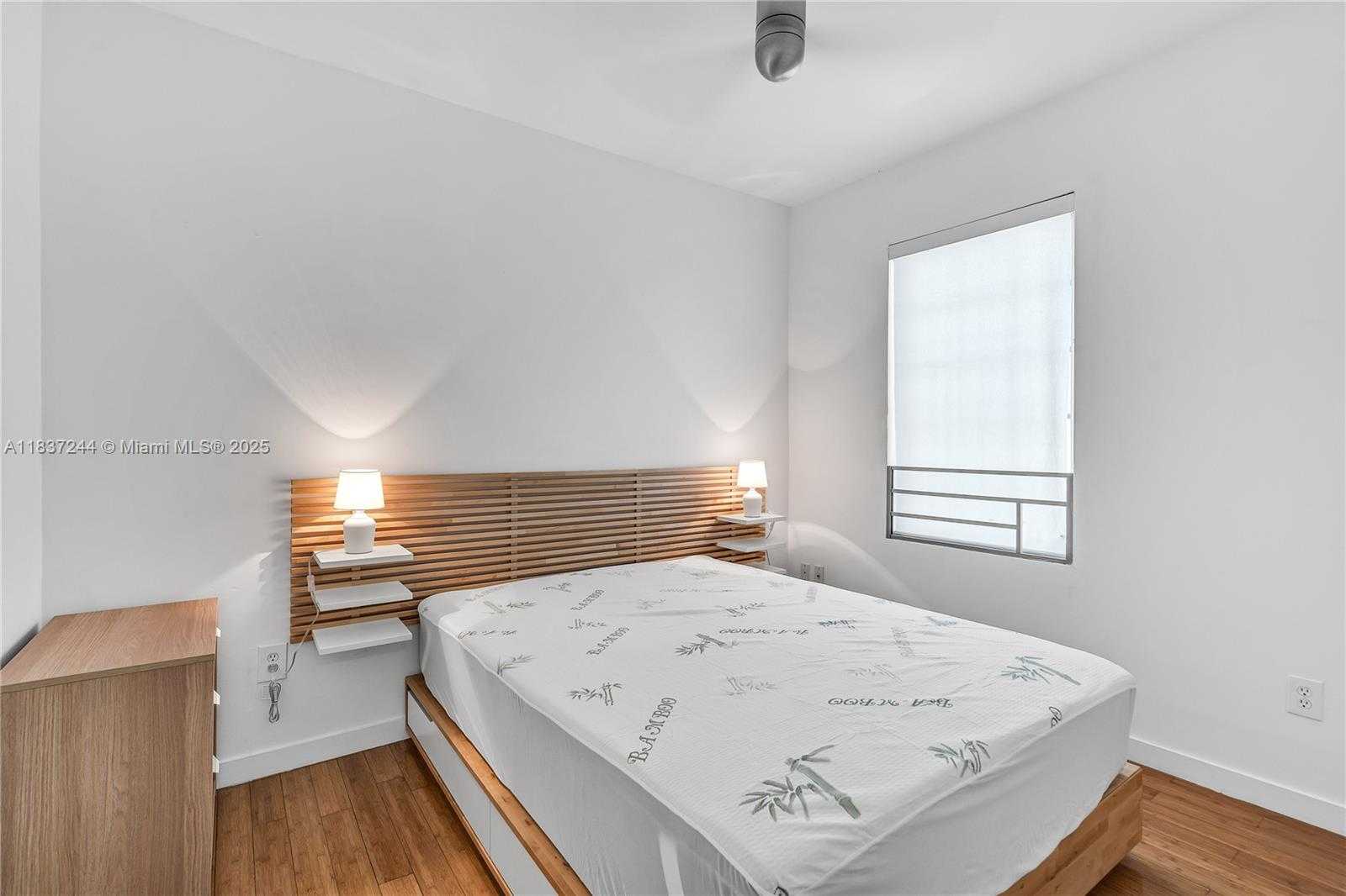 Small Image of 815 EUCLID AVE #7, Miami Beach Number 13