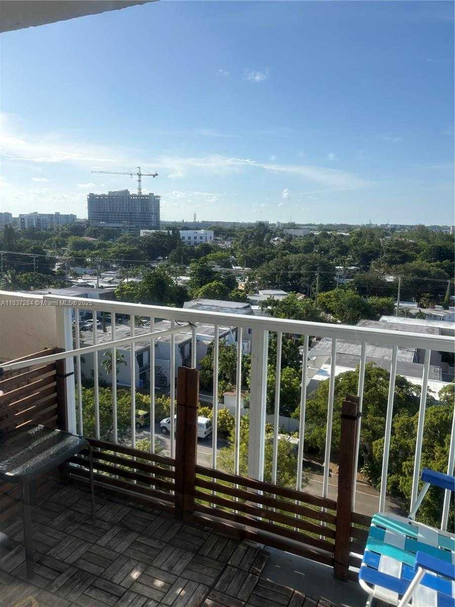 Small Image of North Miami Number 4