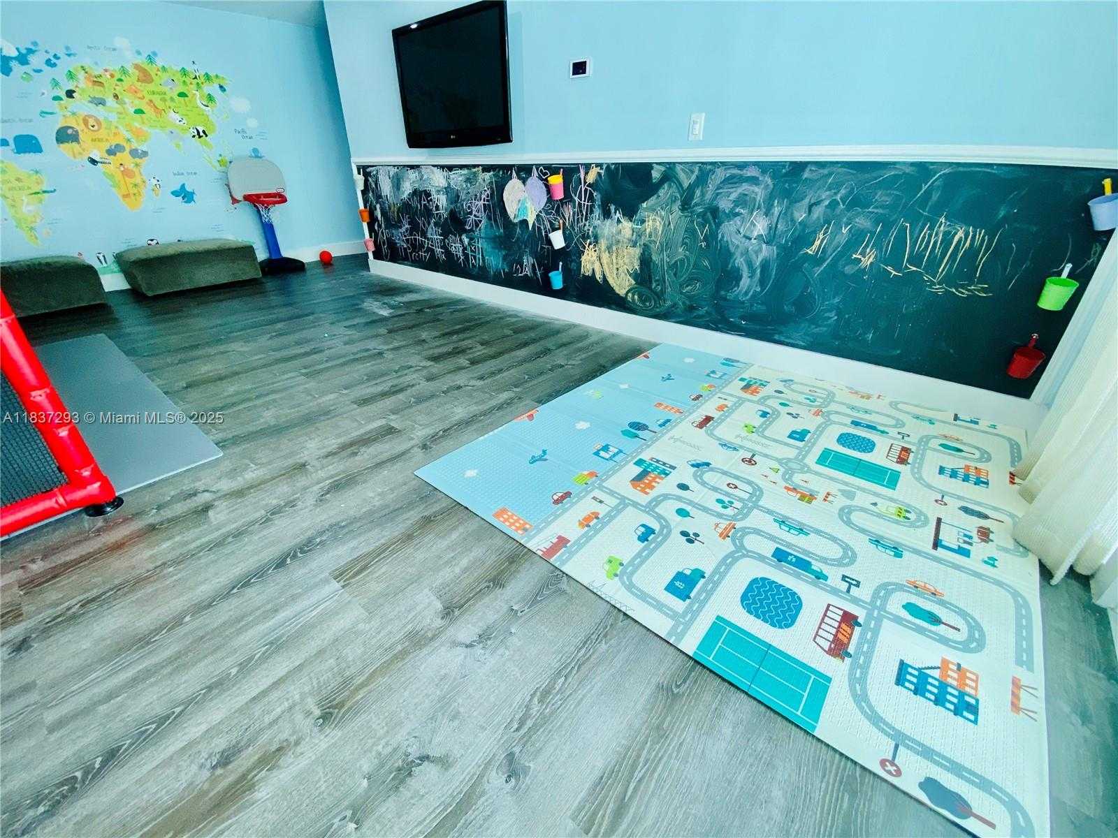 Small Image of 950 BRICKELL BAY DR #5007, Miami Number 38