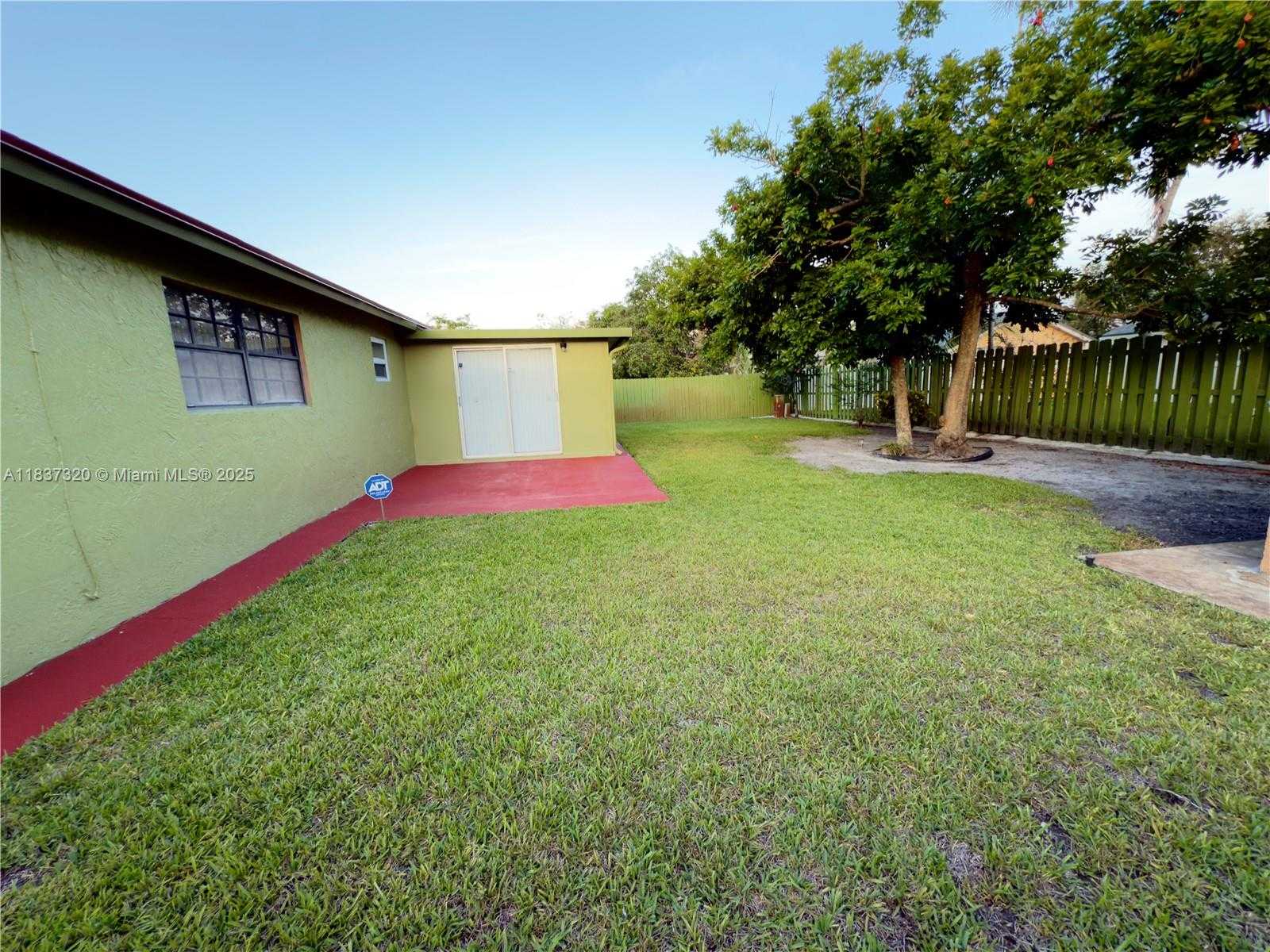 Small Image of 8510 NORTH WEST 8TH ST, Pembroke Pines Number 12