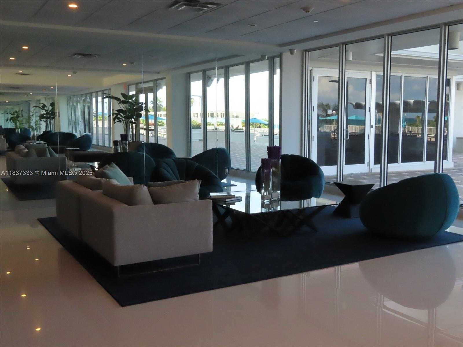 Small Image of 5701 COLLINS AVE #1512, Miami Beach Number 24