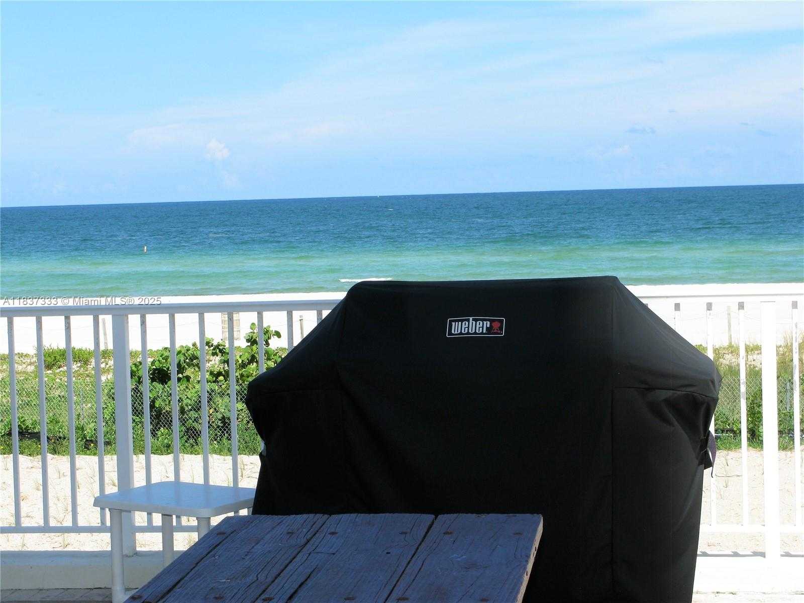 Small Image of 5701 COLLINS AVE #1512, Miami Beach Number 30