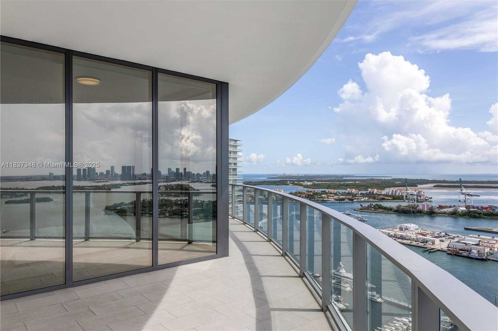Small Image of 501 WEST AVE #3503, Miami Beach Number 21