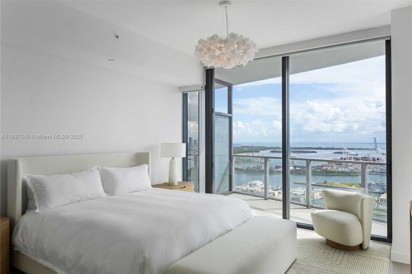 Small Image of 501 WEST AVE #3503, Miami Beach Number 22