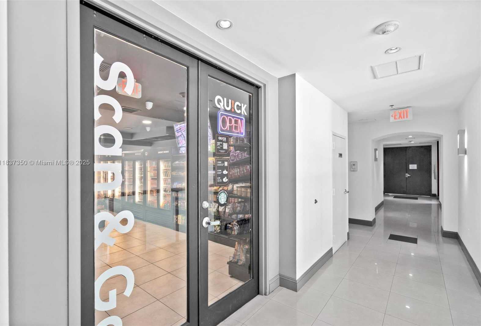 Small Image of 1155 BRICKELL BAY DR #2007, Miami Number 24