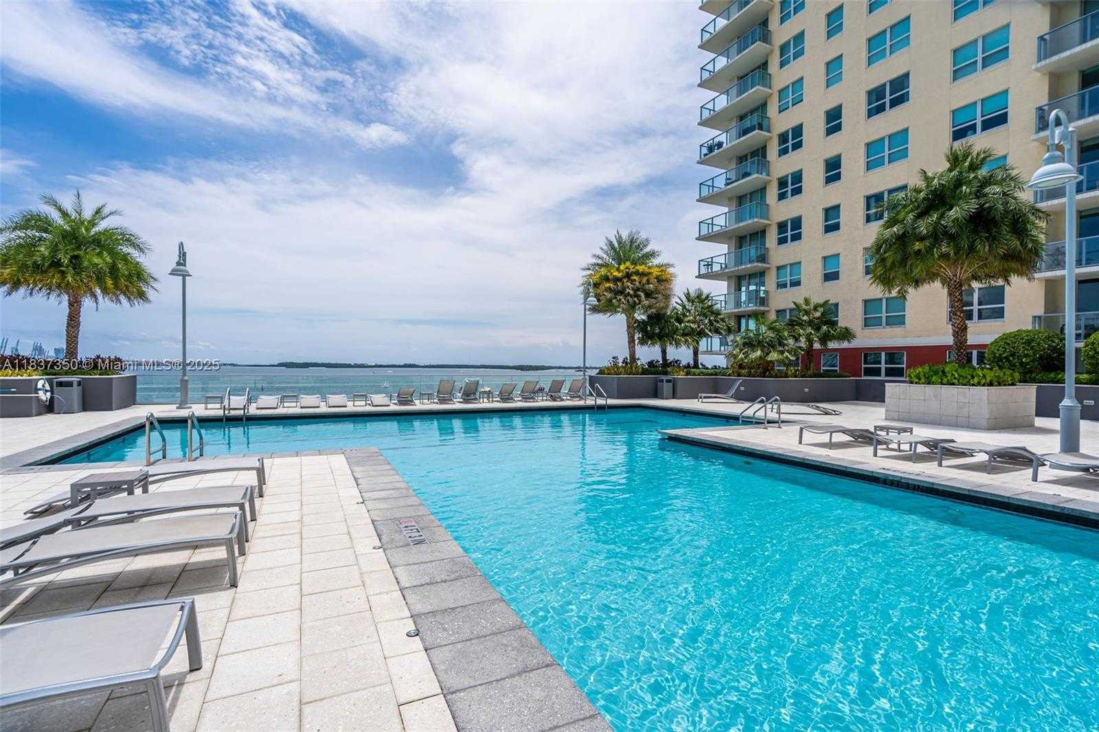 Small Image of 1155 BRICKELL BAY DR #2007, Miami Number 25