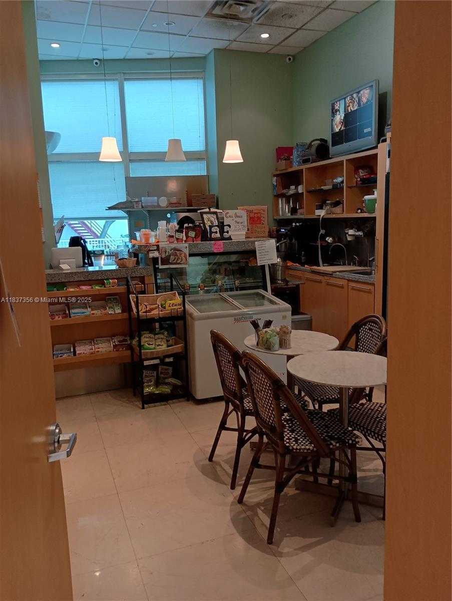 Small Image of 2101 BRICKELL AVE #2504, Miami Number 19
