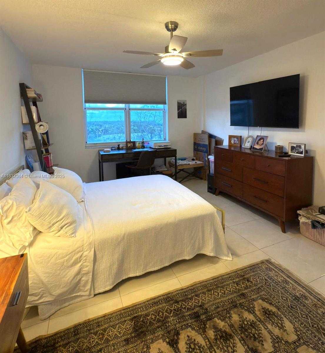 Small Image of 3660 NORTH EAST 166TH ST #703, North Miami Beach Number 15