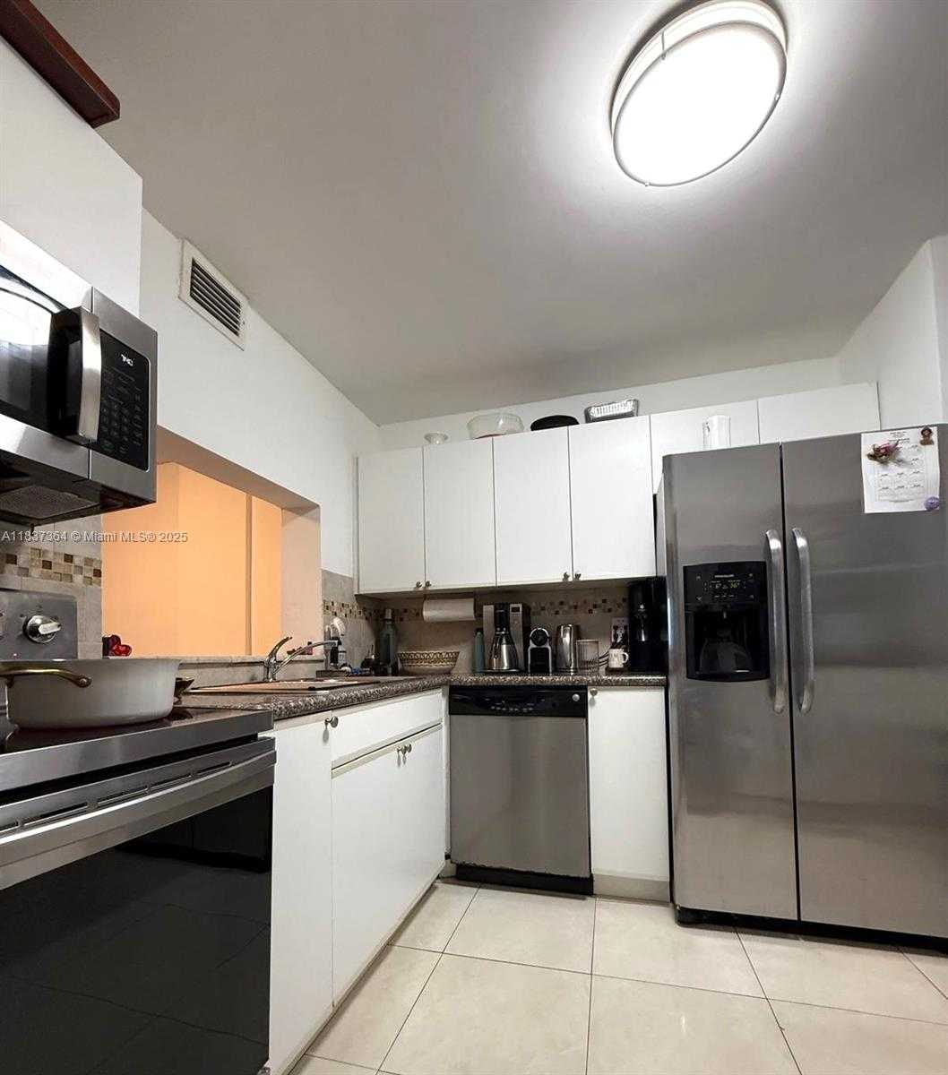 Small Image of 3660 NORTH EAST 166TH ST #703, North Miami Beach Number 2