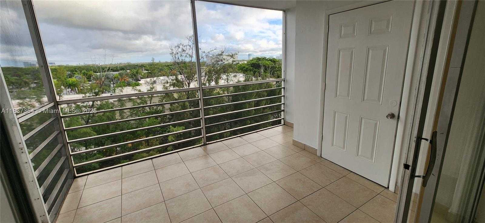 Small Image of 3660 NORTH EAST 166TH ST #703, North Miami Beach Number 70