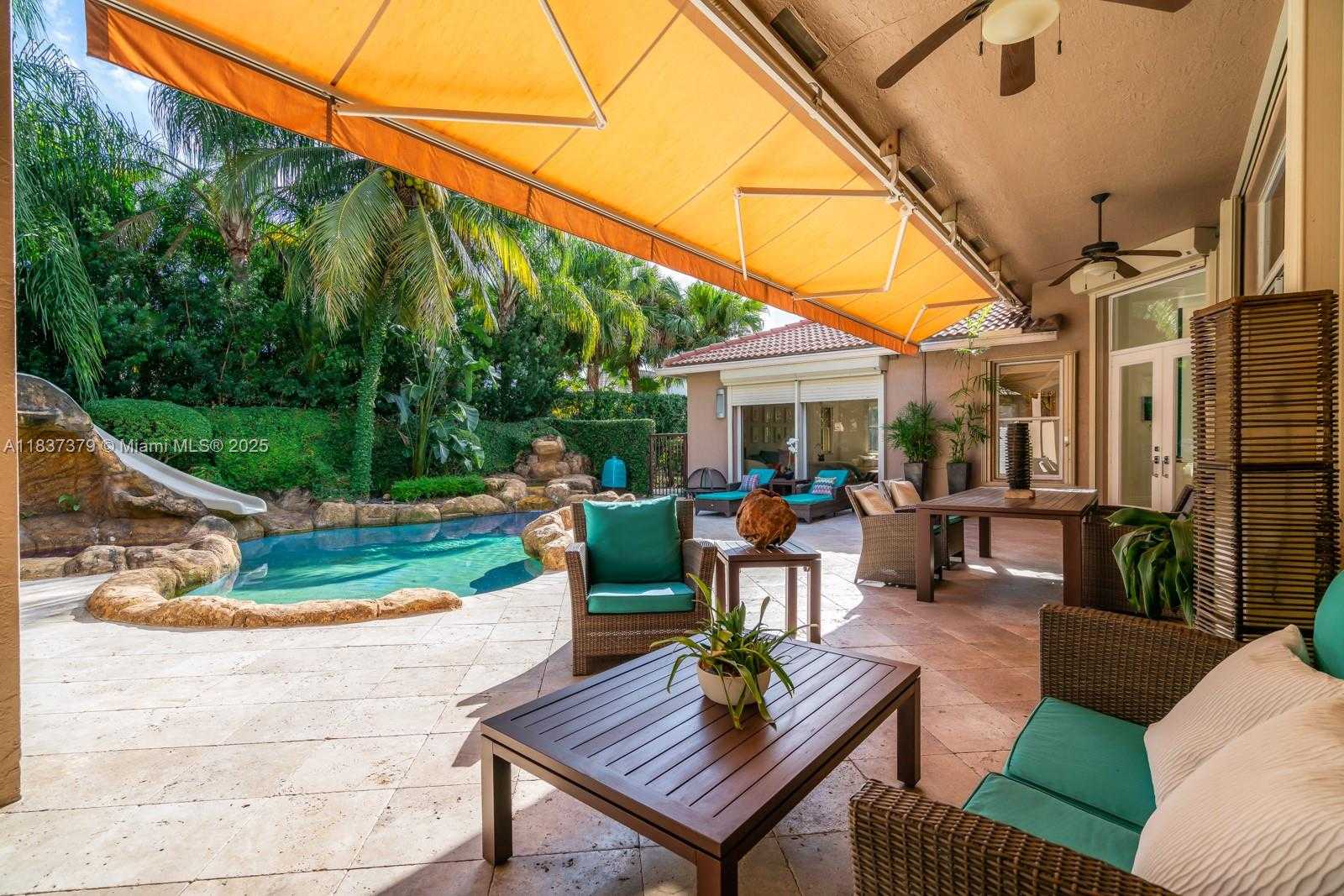 Small Image of 2535 GOLF VIEW DR, Weston Number 24