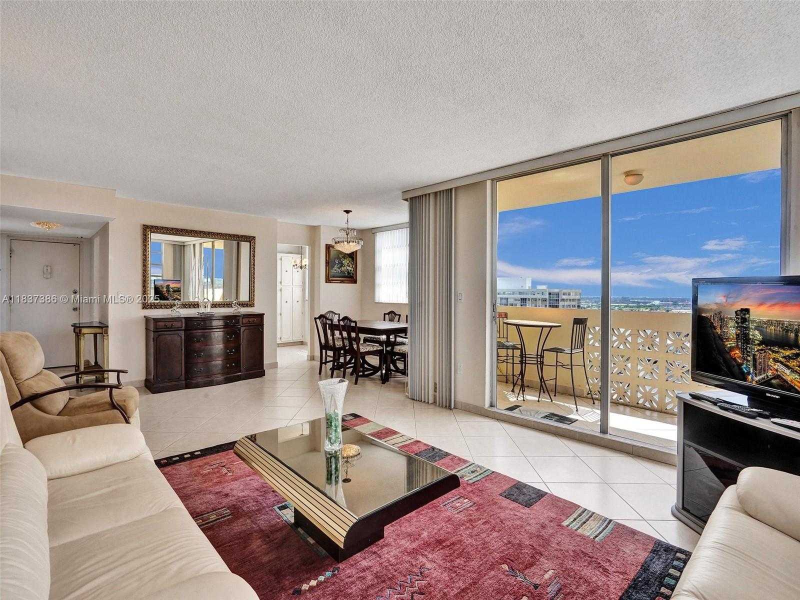 Small Image of 1833 SOUTH OCEAN DR #1511, Hallandale Beach Number 18