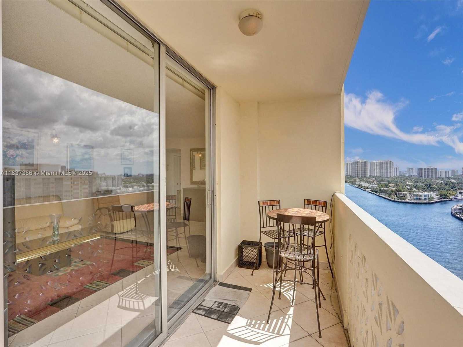 Small Image of 1833 SOUTH OCEAN DR #1511, Hallandale Beach Number 38