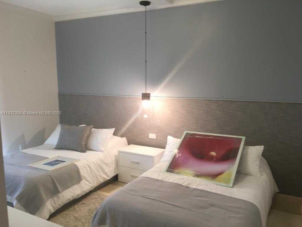 Small Image of 17875 COLLINS AVE #505, Sunny Isles Beach Number 37