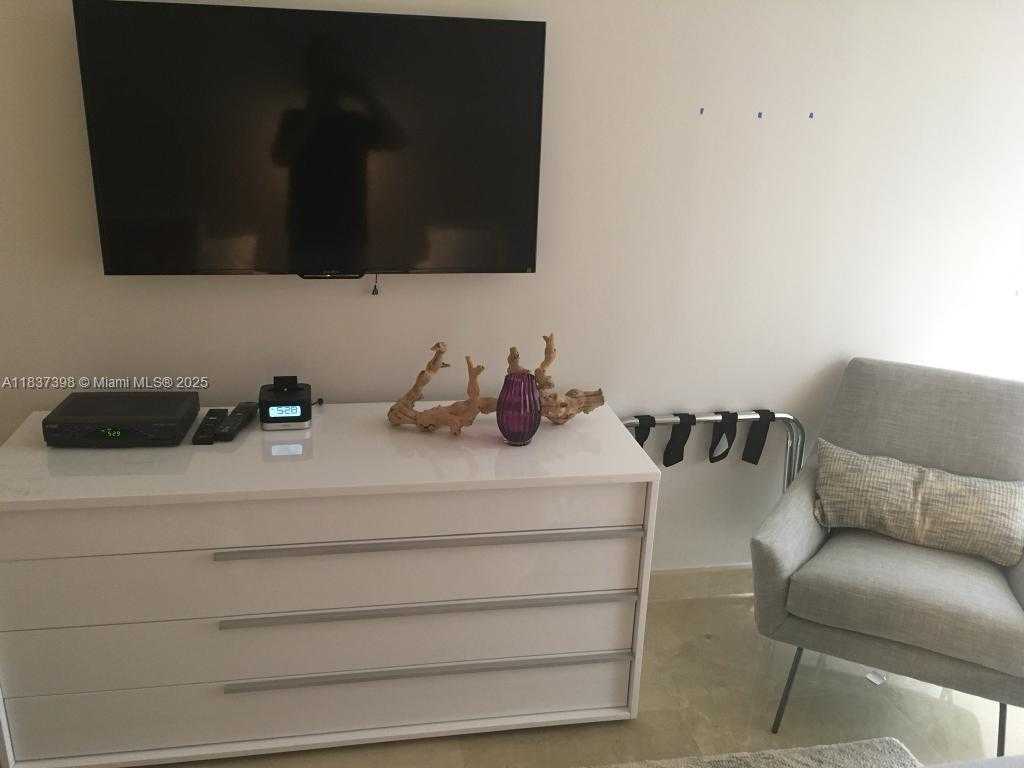 Small Image of 17875 COLLINS AVE #505, Sunny Isles Beach Number 41