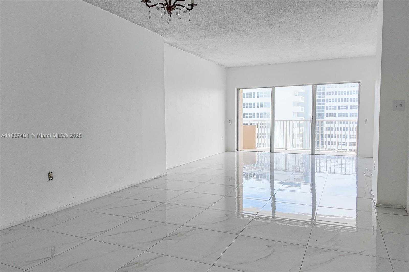 Small Image of 1980 SOUTH OCEAN DR #17L, Hallandale Beach Number 2