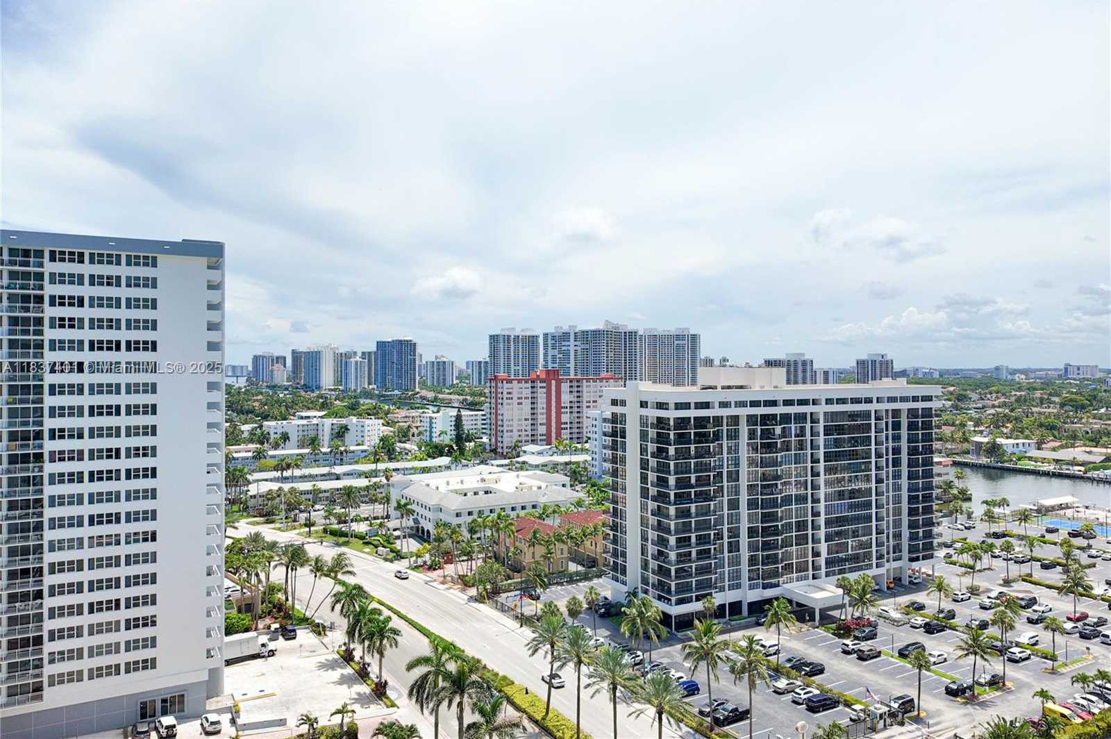 Small Image of 1980 SOUTH OCEAN DR #17L, Hallandale Beach Number 9