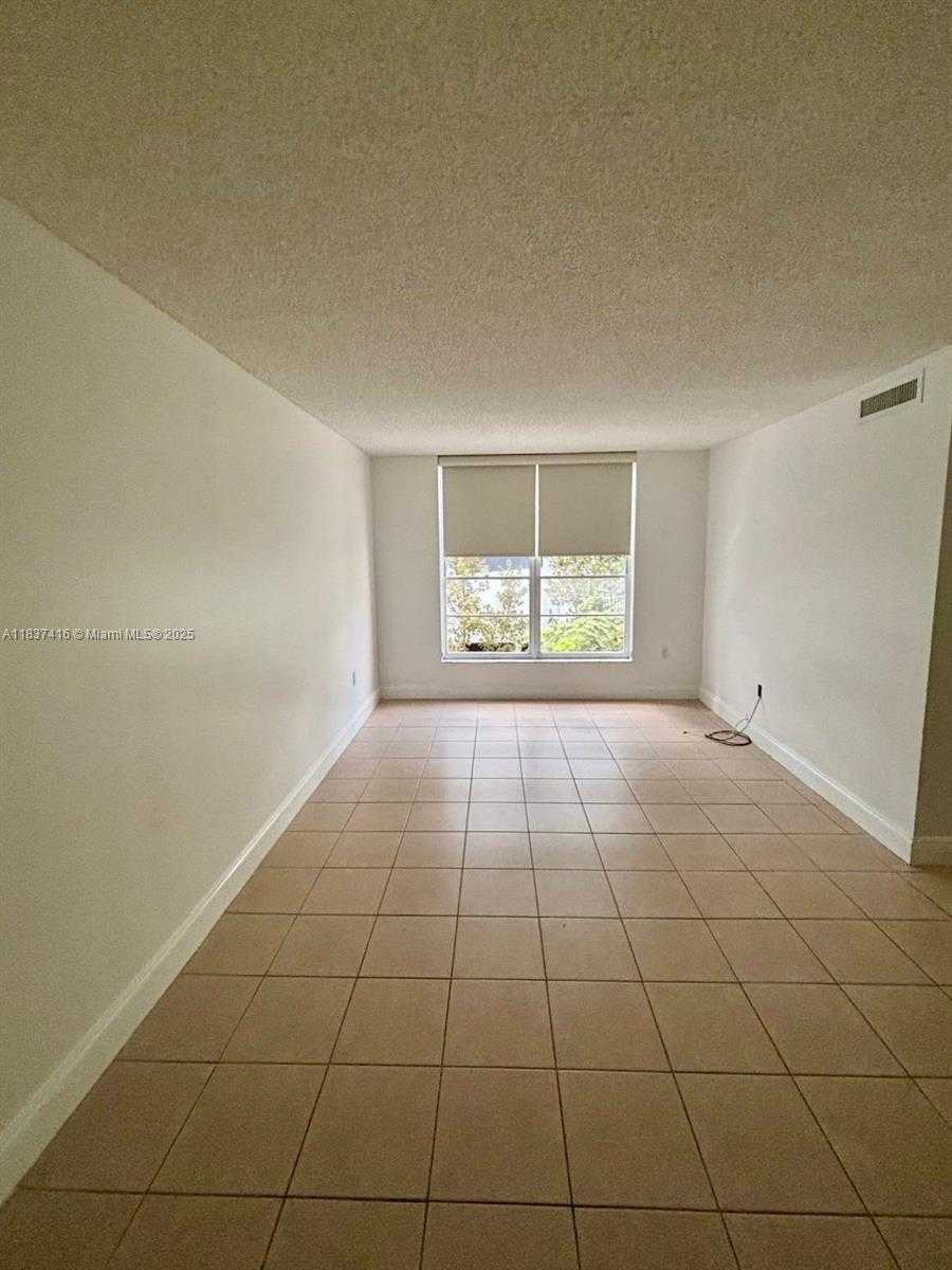 Small Image of 210 SOUTH WEST 11TH ST #410, Miami Number 3
