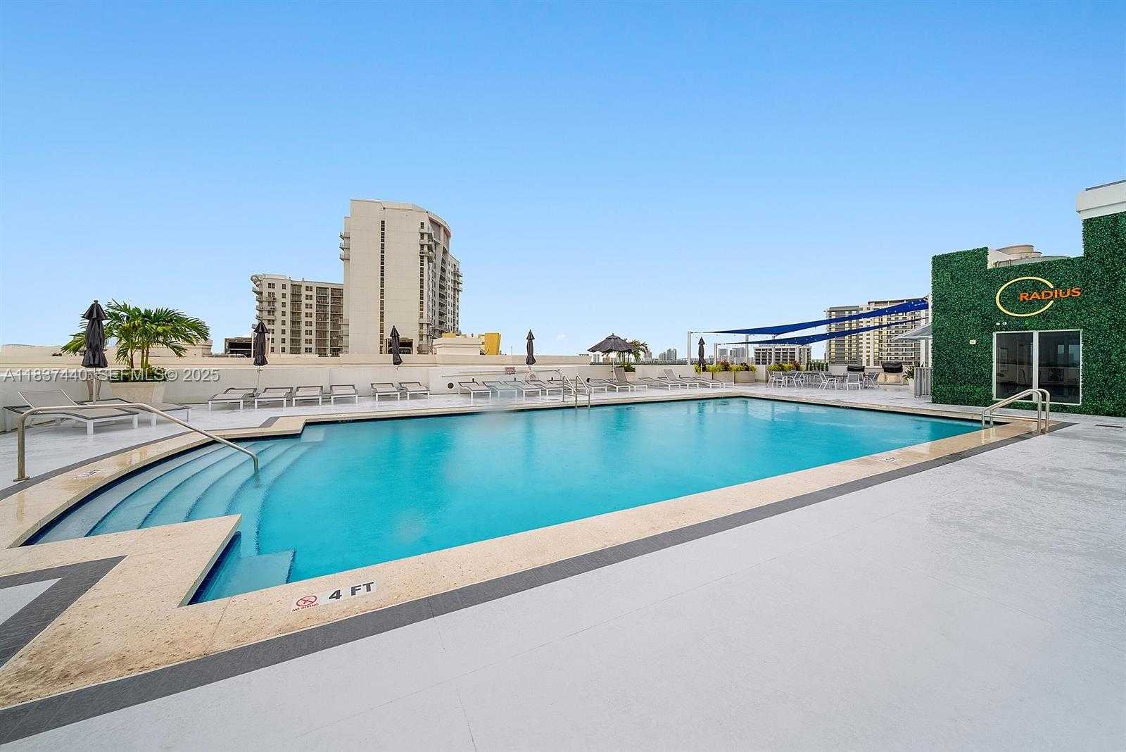 Imagen de Pequeño Objeto