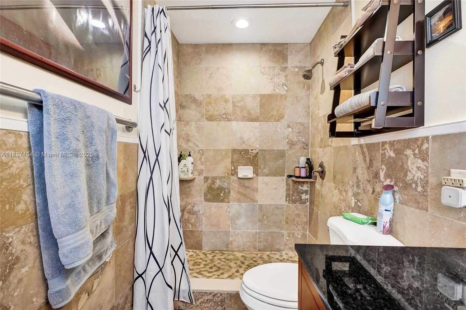 Small Image of 1155 SOUTH BISCAYNE POINT RD, Miami Beach Number 21