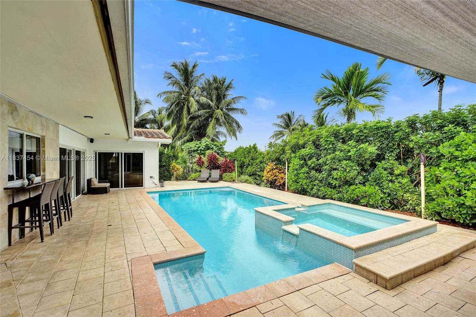 Small Image of 1155 SOUTH BISCAYNE POINT RD, Miami Beach Number 24