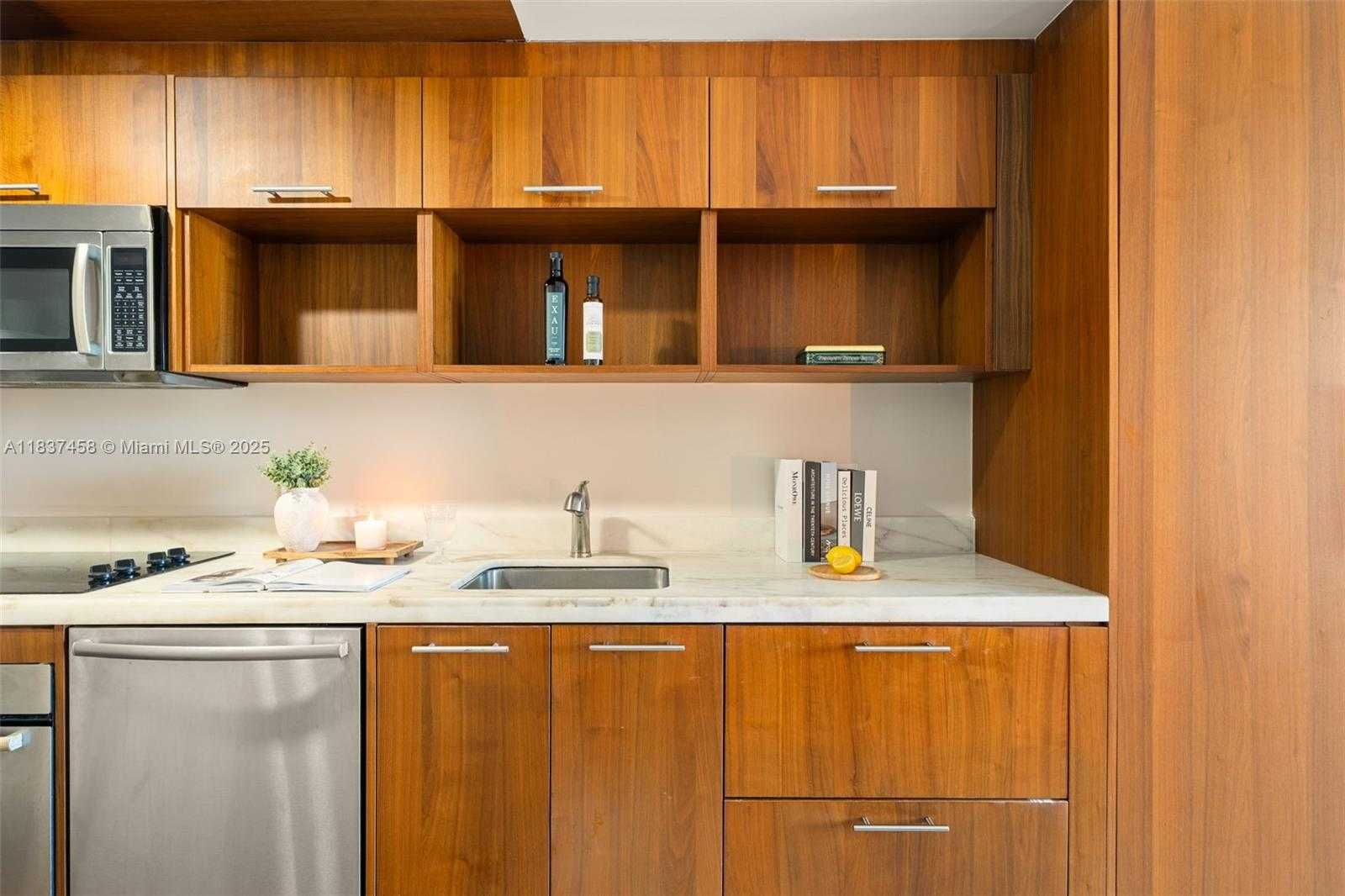 Small Image of 50 BISCAYNE BLVD #411, Miami Number 15