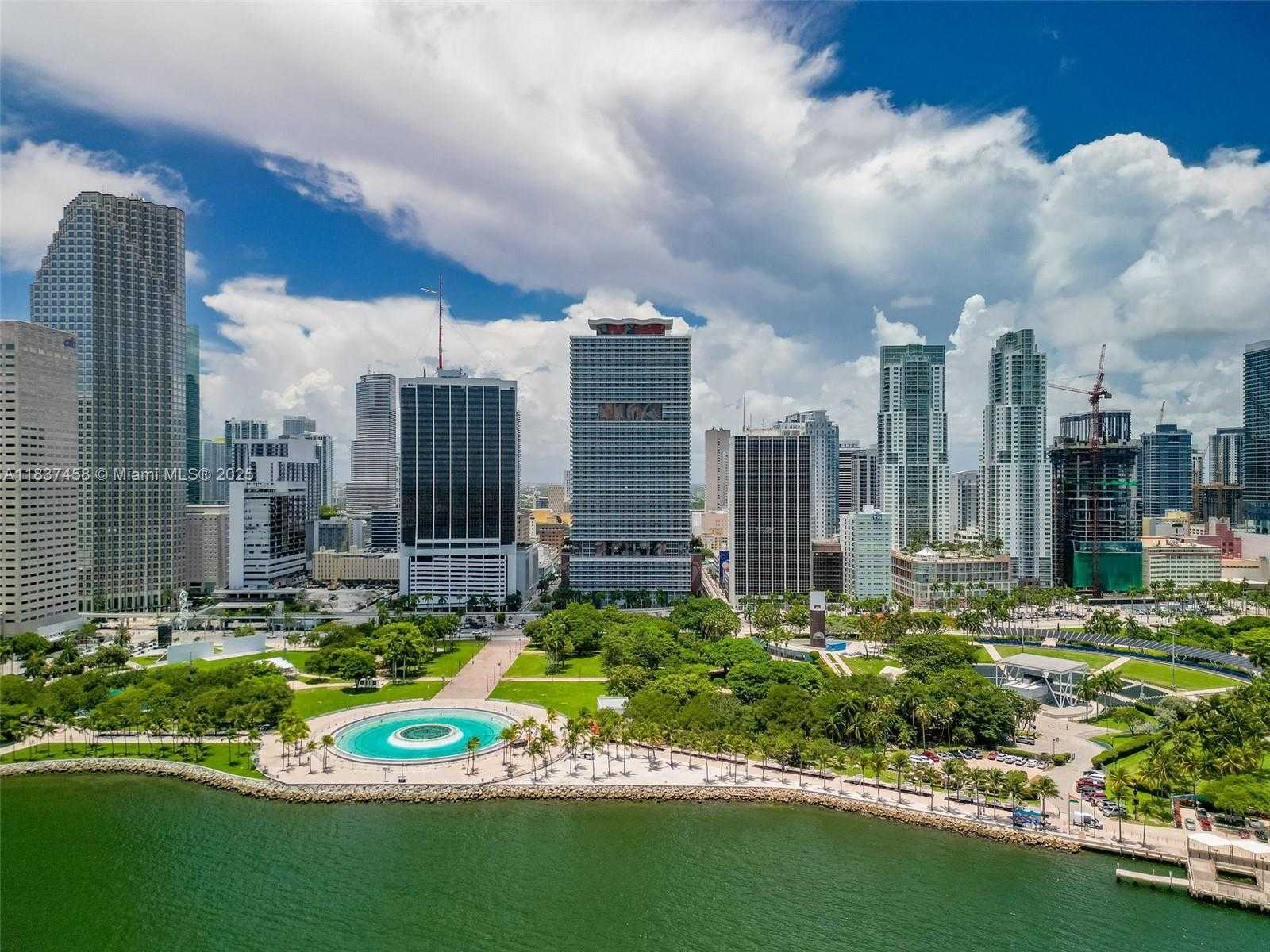 Small Image of 50 BISCAYNE BLVD #411, Miami Number 23