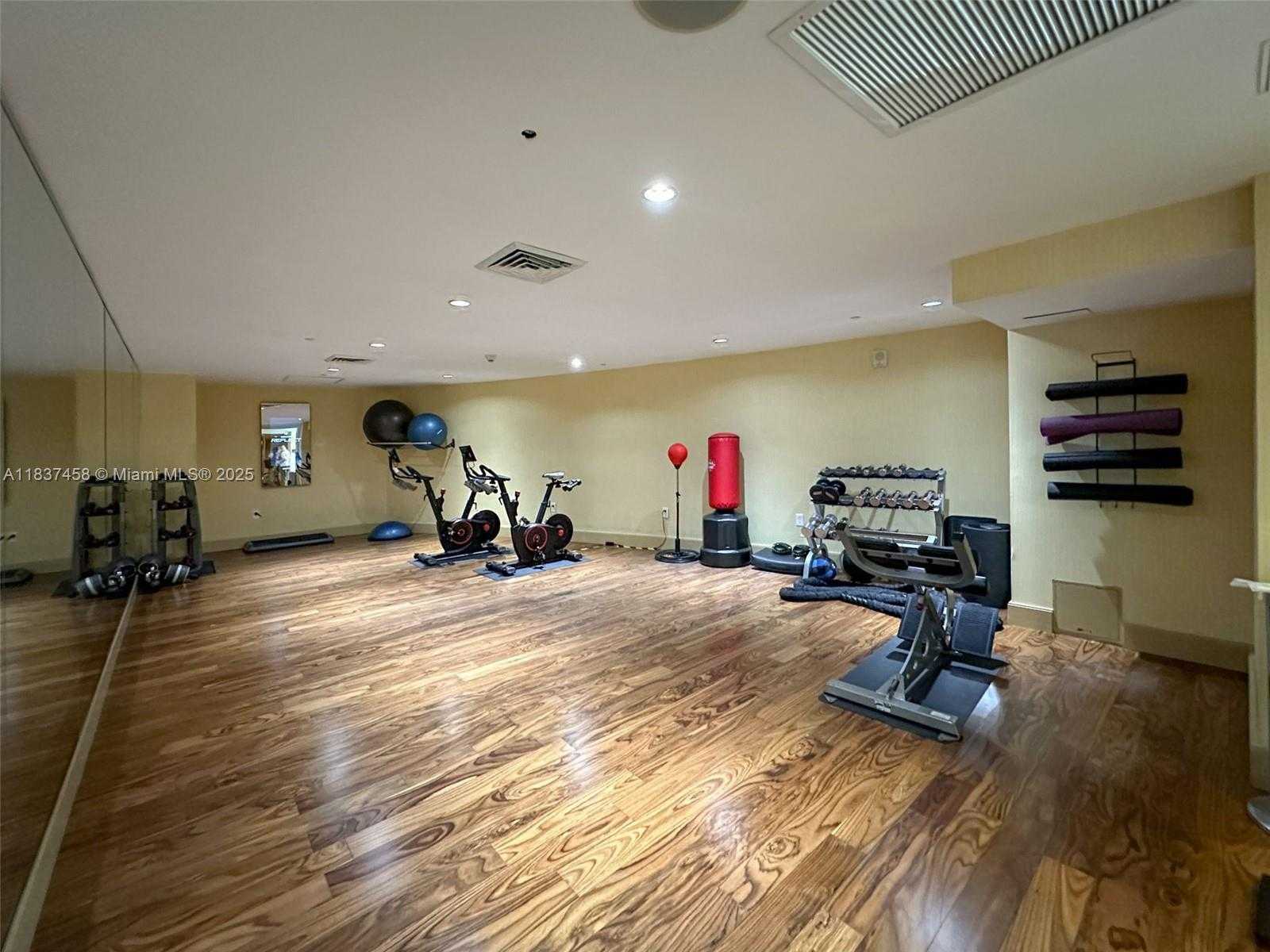 Small Image of 50 BISCAYNE BLVD #411, Miami Number 25