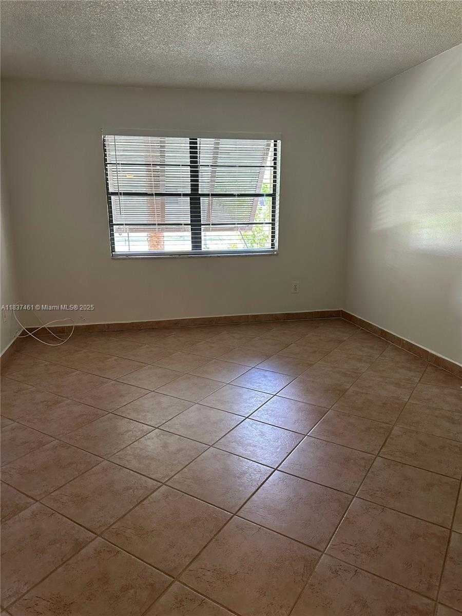 Small Image of 7965 SOUTH WEST 86TH ST #107, Miami Number 12