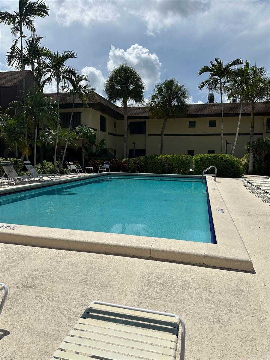 Small Image of 7965 SOUTH WEST 86TH ST #107, Miami Number 22