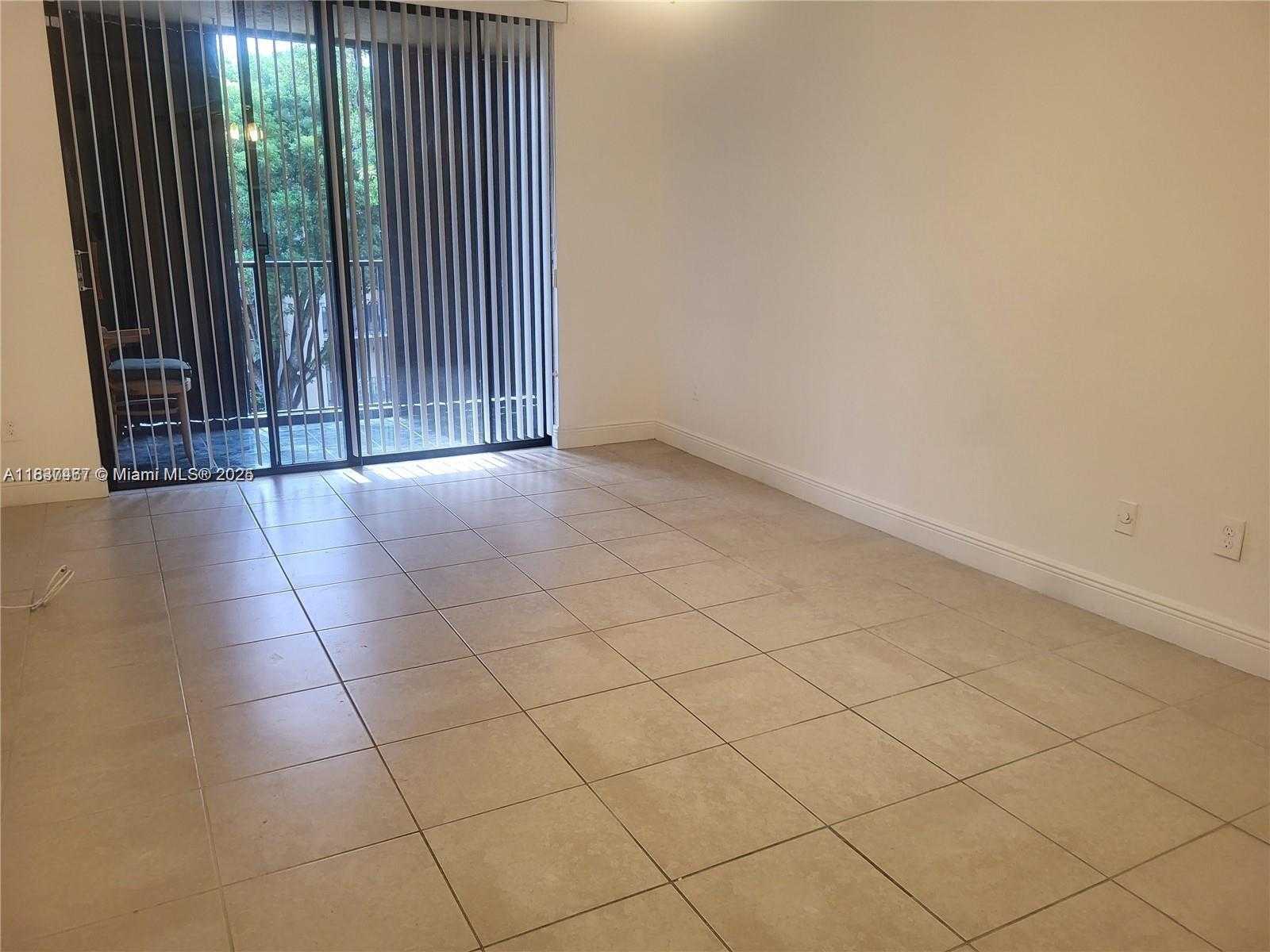 Small Image of 14301 NORTH KENDALL DR #308B, Miami Number 2