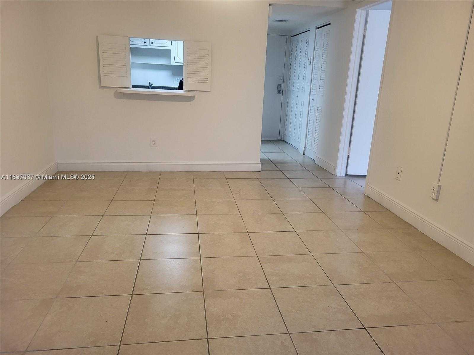 Small Image of 14301 NORTH KENDALL DR #308B, Miami Number 3