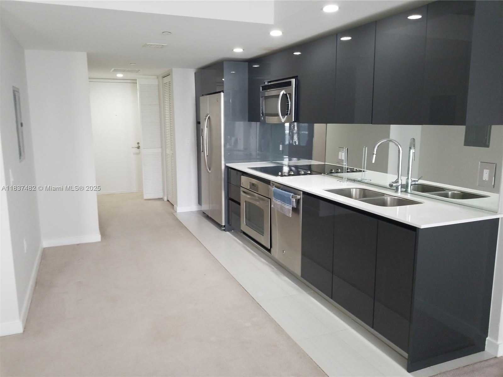 Small Image of 31 SOUTH EAST 6TH ST #403, Miami Number 13