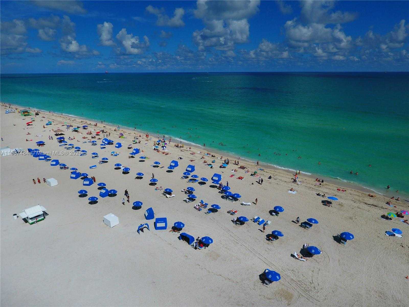 Small Image of 1390 OCEAN DR #504, Miami Beach Number 13