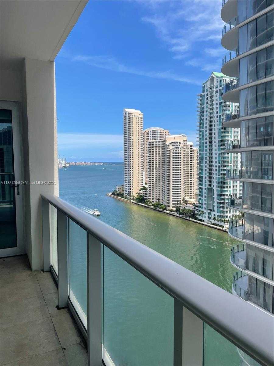 Small Image of 300 SOUTH BISCAYNE BLVD #T-1802, Miami Number 3