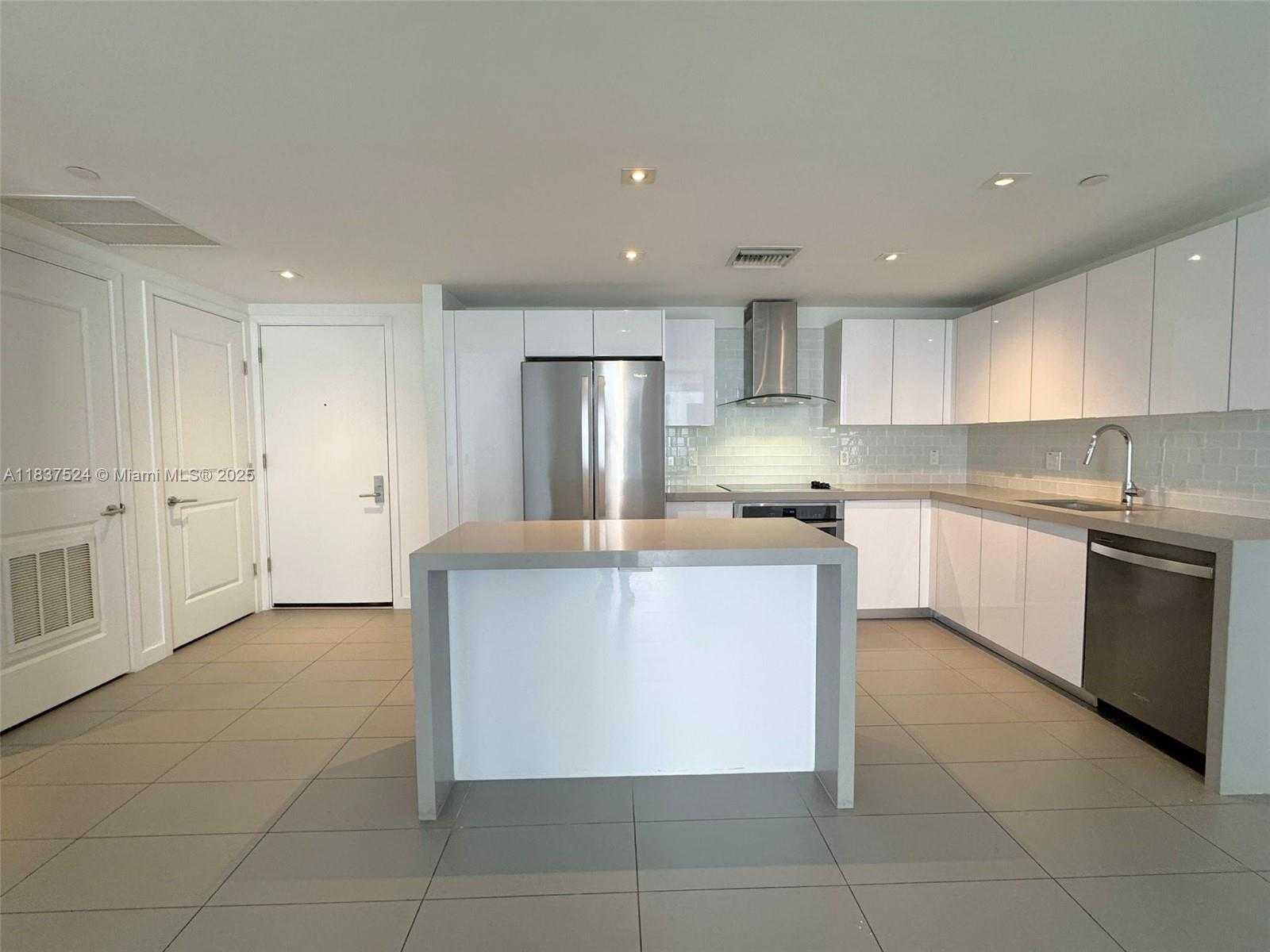 Small Image of 1600 NORTH EAST 1ST AVE #2917, Miami Number 4