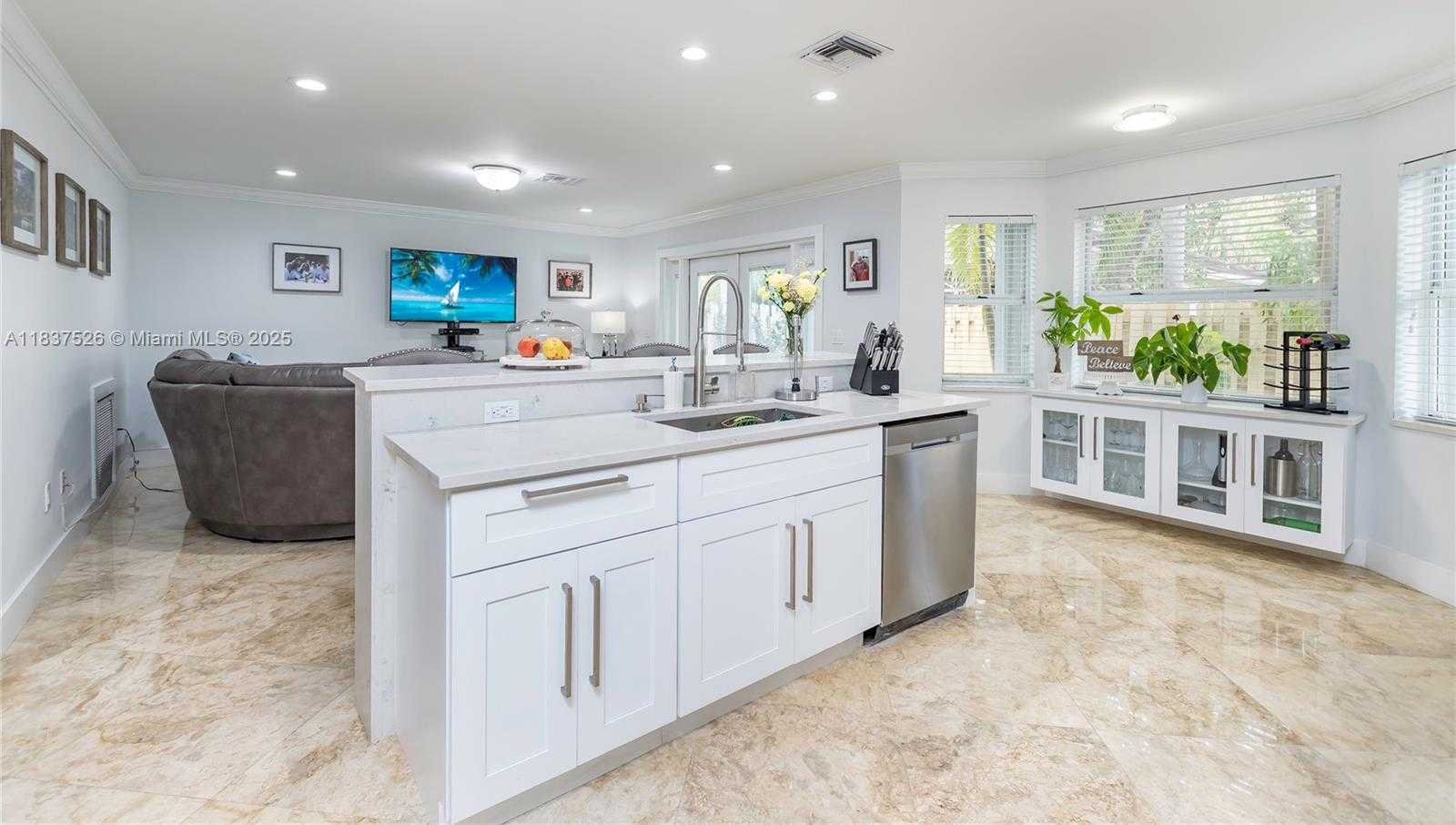 Small Image of 14755 SOUTH WEST 123RD AVE, Miami Number 16