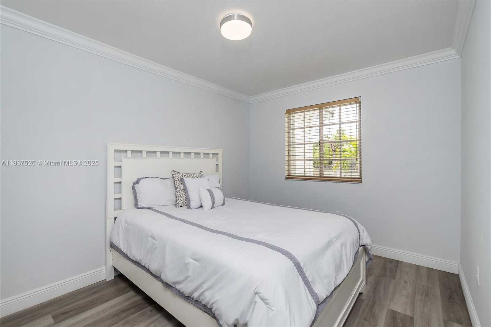Small Image of 14755 SOUTH WEST 123RD AVE, Miami Number 23