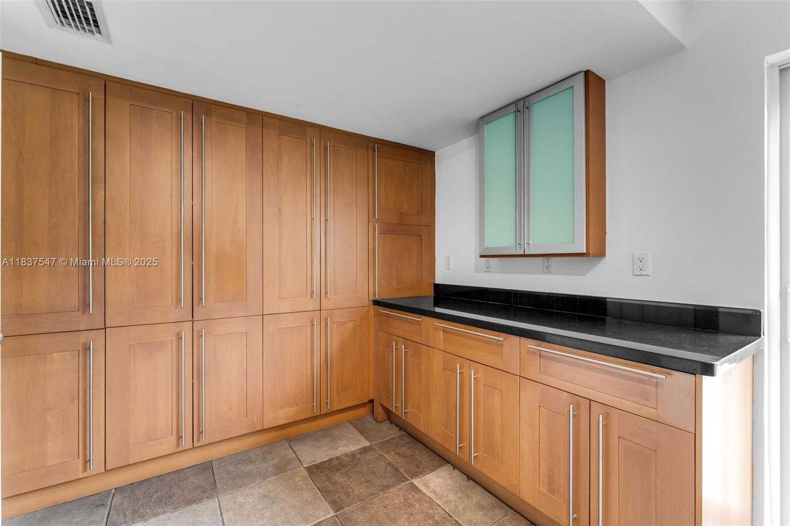 Small Image of 7451 SOUTH WEST 133RD ST, Pinecrest Number 11